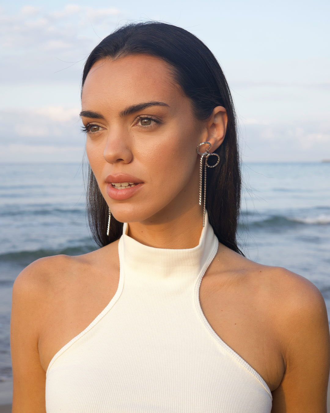Tyet Silver Bow Earrings