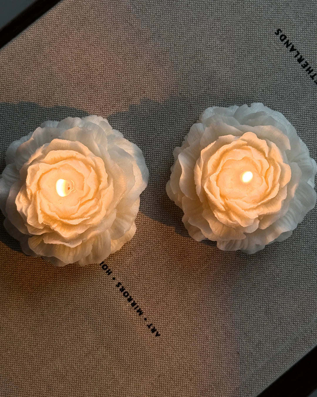 Vela Peonia