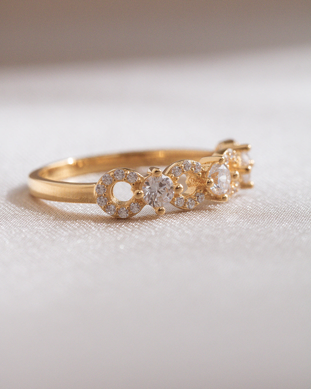 Breeze Zircon Ring