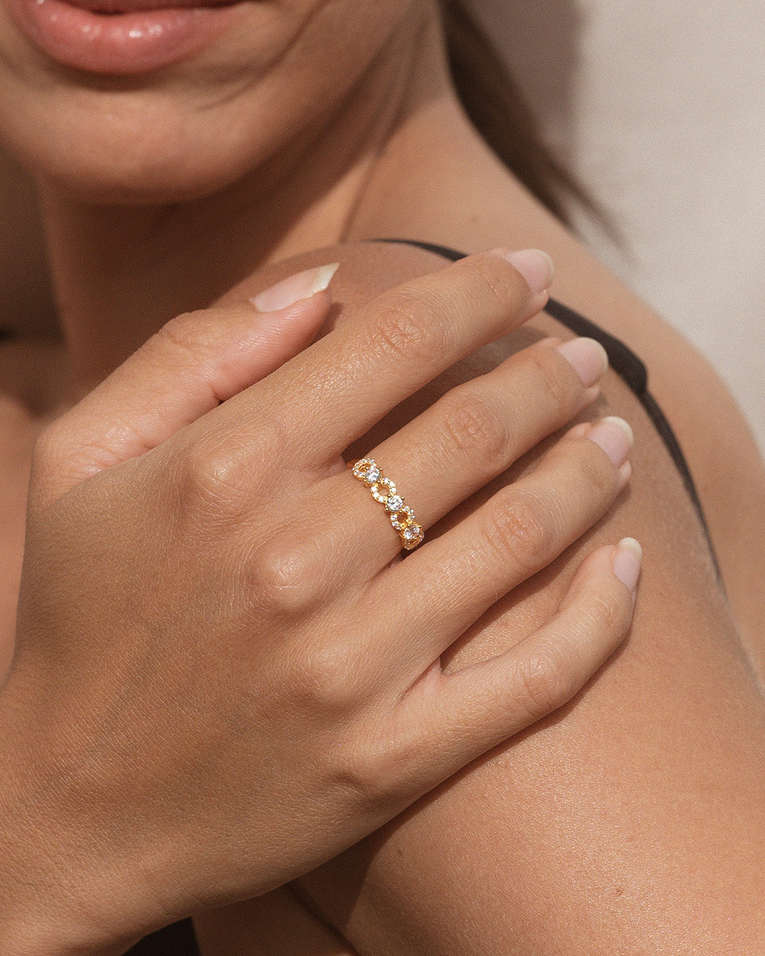 Breeze Zircon Ring