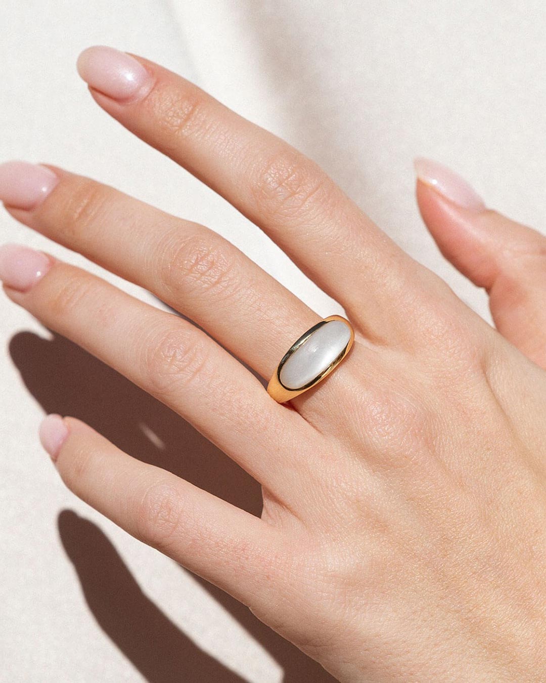 Kinas Moonstone Ring
