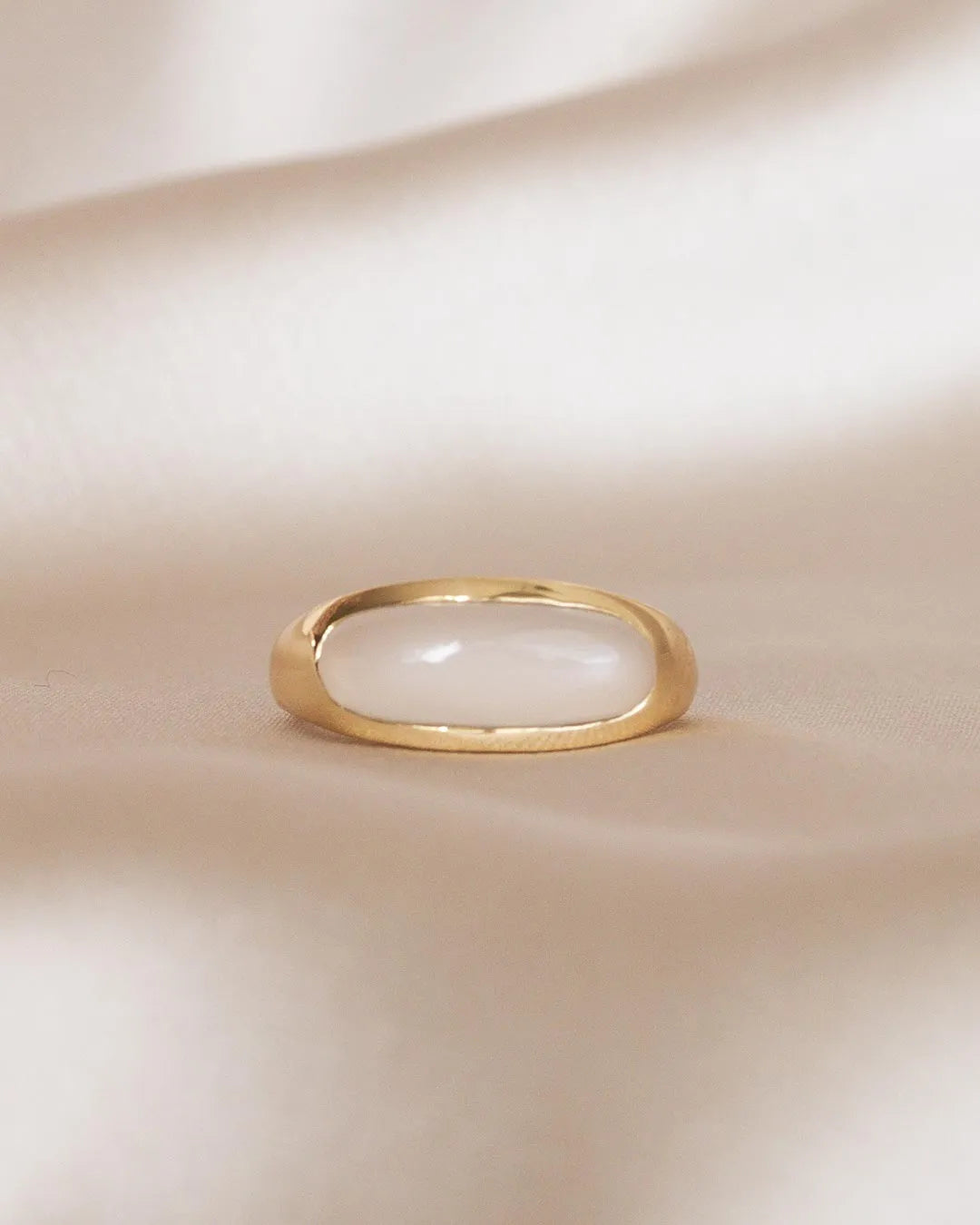 Kinas Moonstone Ring