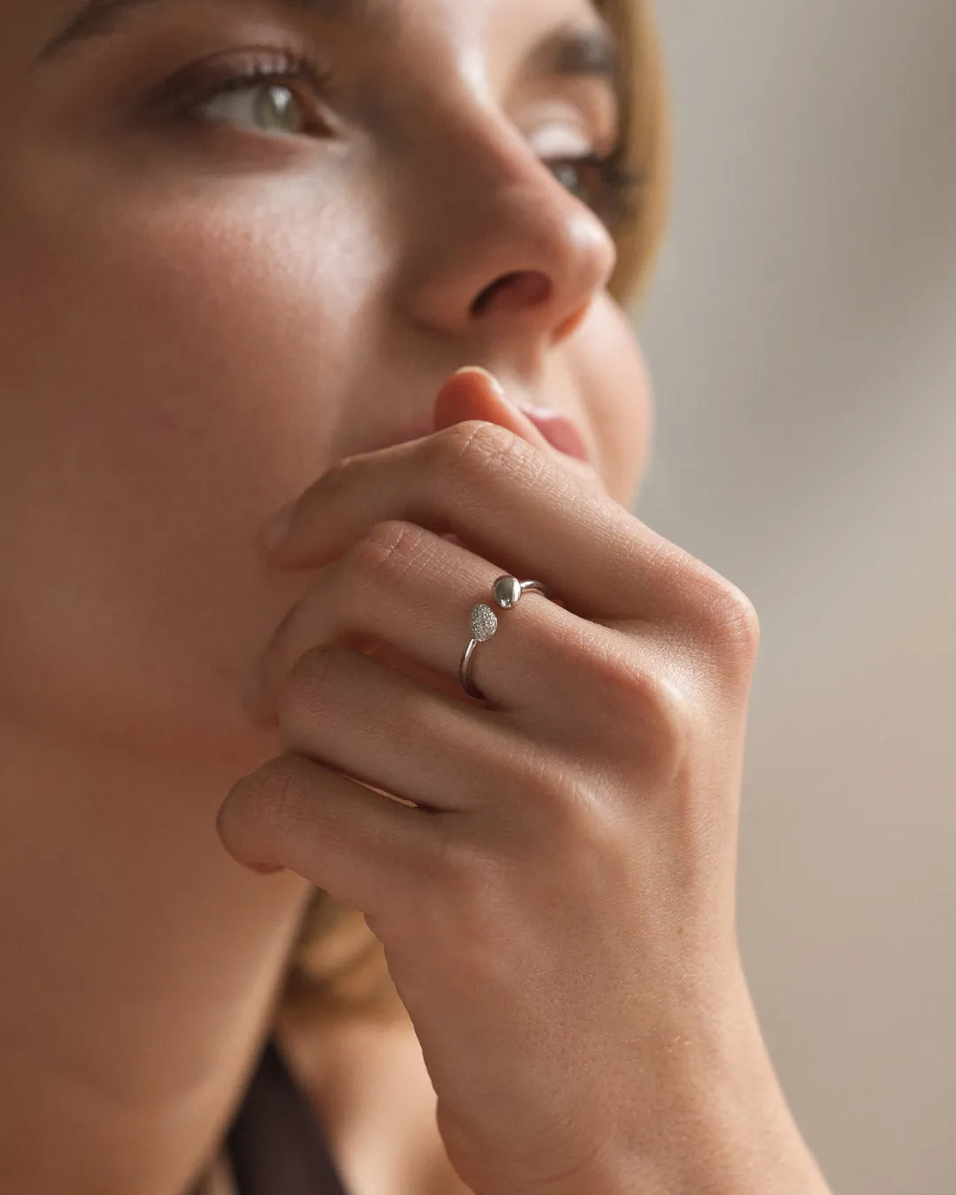 Anillo Plateado Sonnette