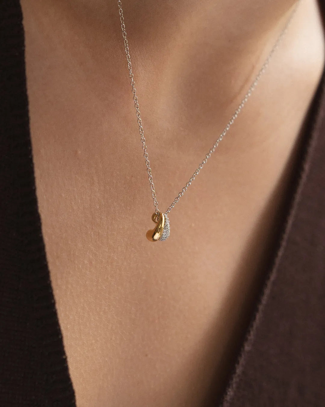 Pavé Lumi Necklace