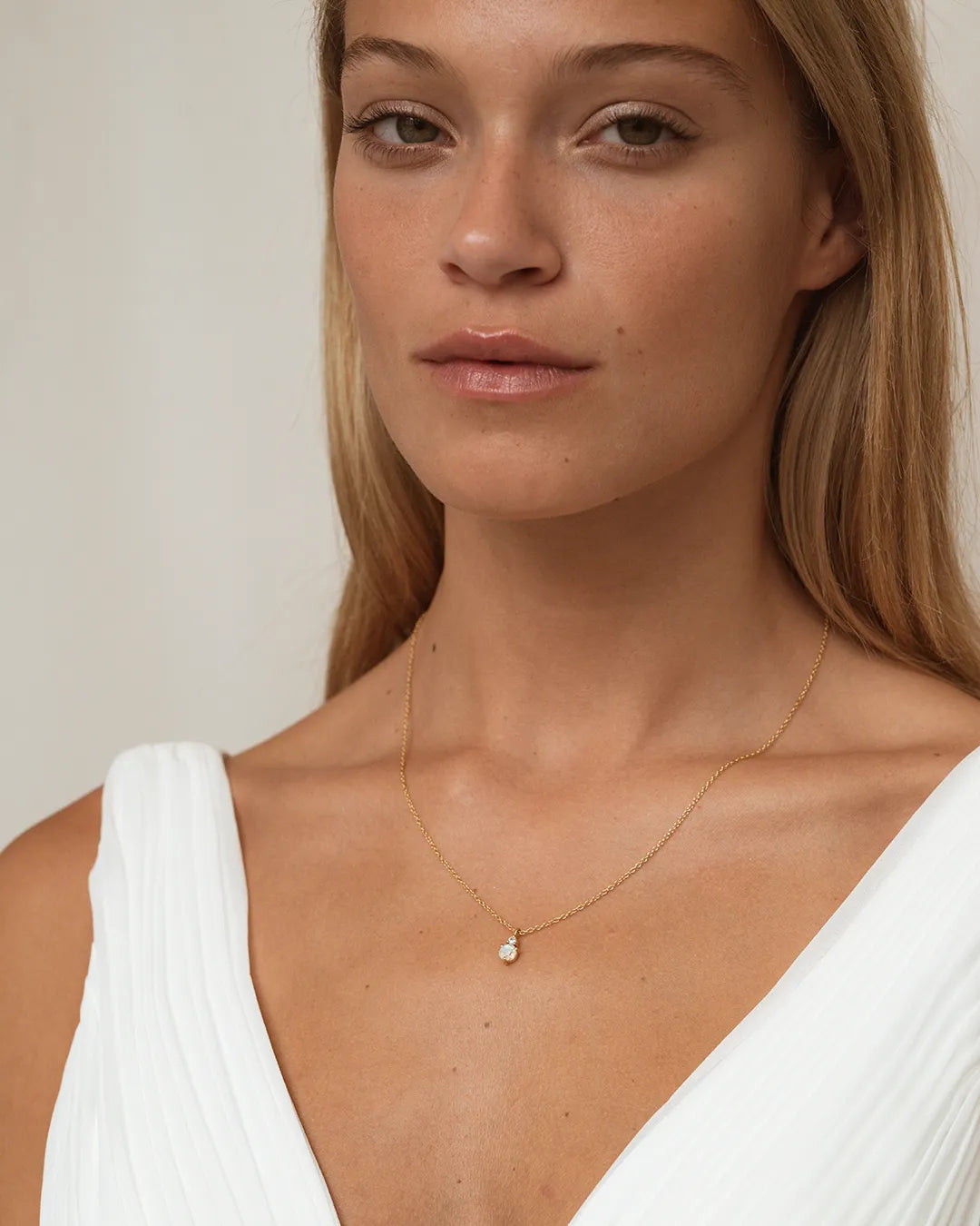 Birthstone Necklace June - Moonstone