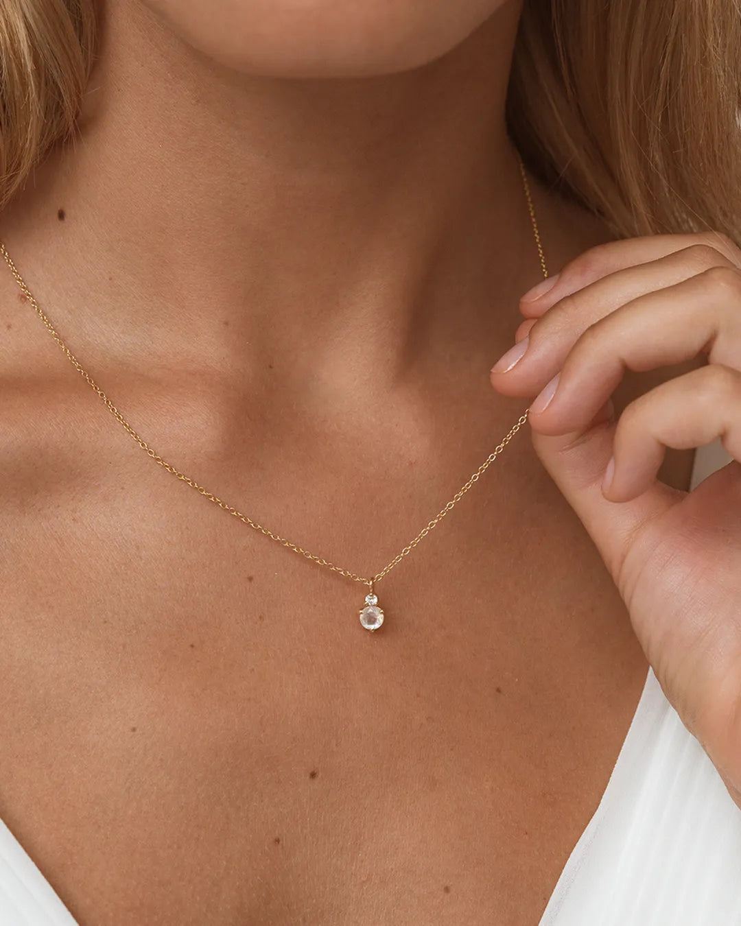 Birthstone Necklace June - Moonstone