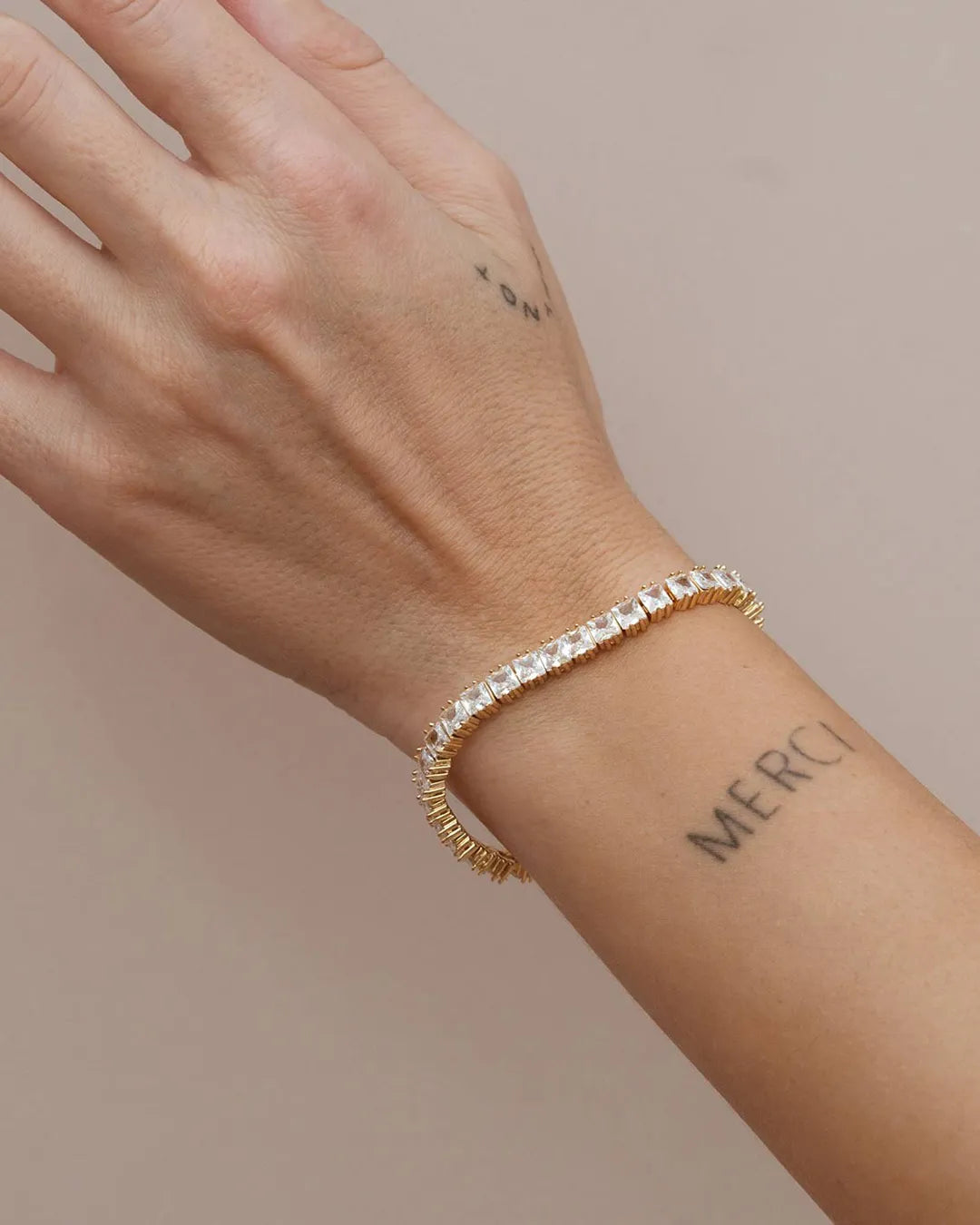 Light Tennis Bracelet