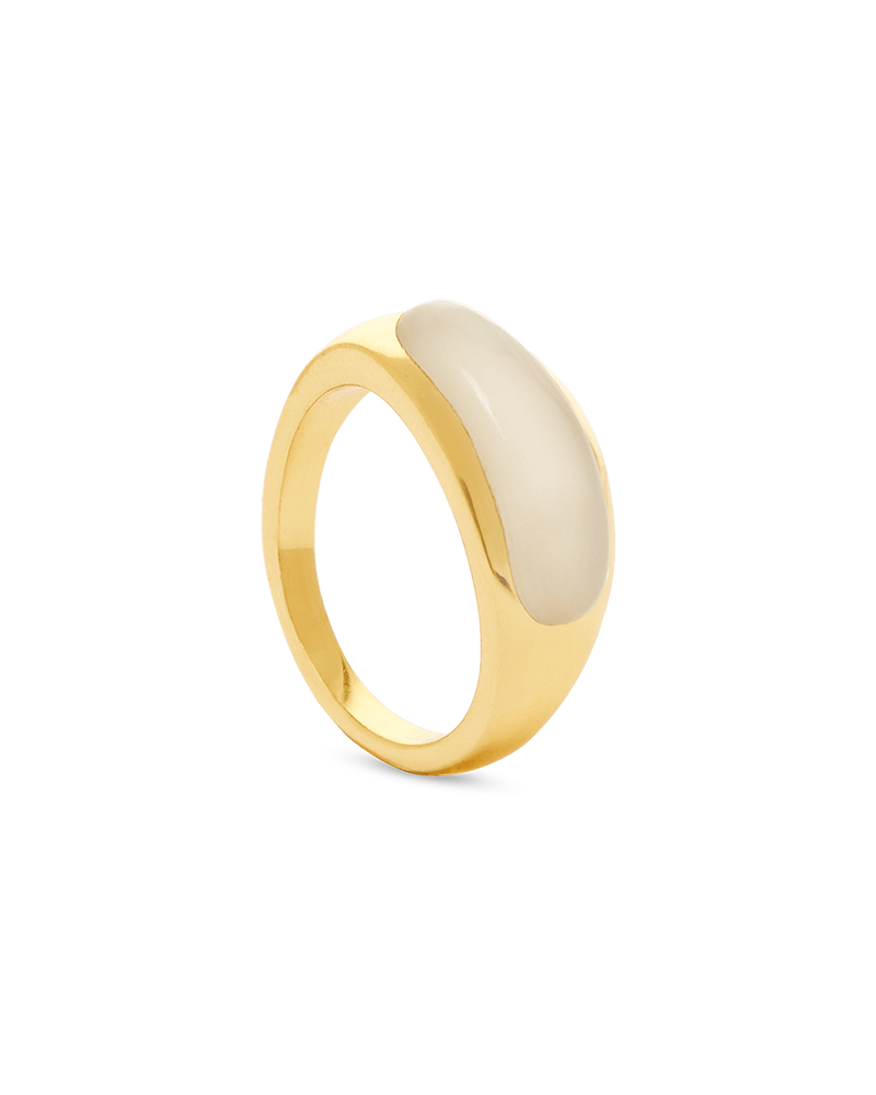Kinas Moonstone Ring