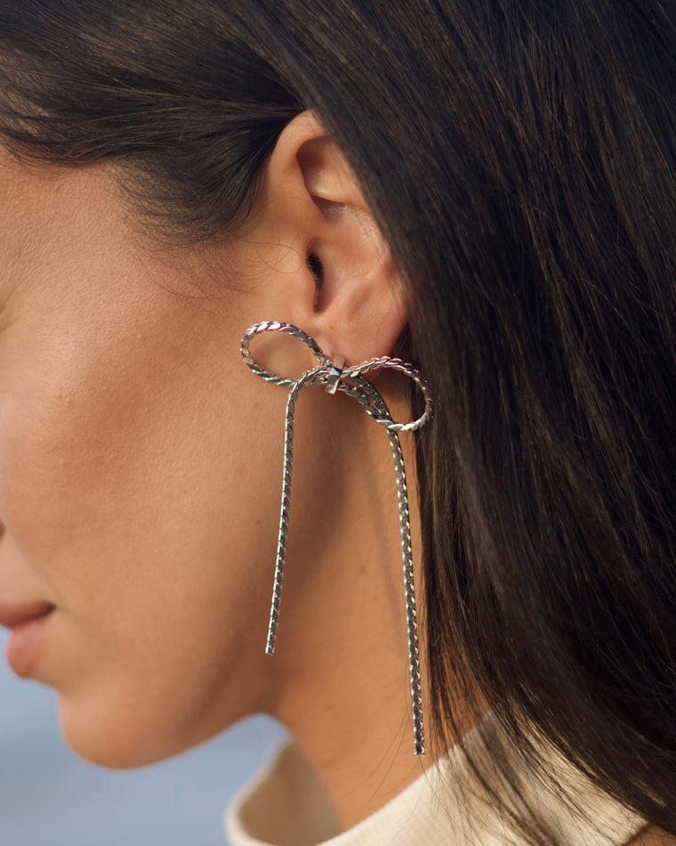 Pendientes Plateados Lazo Tyet