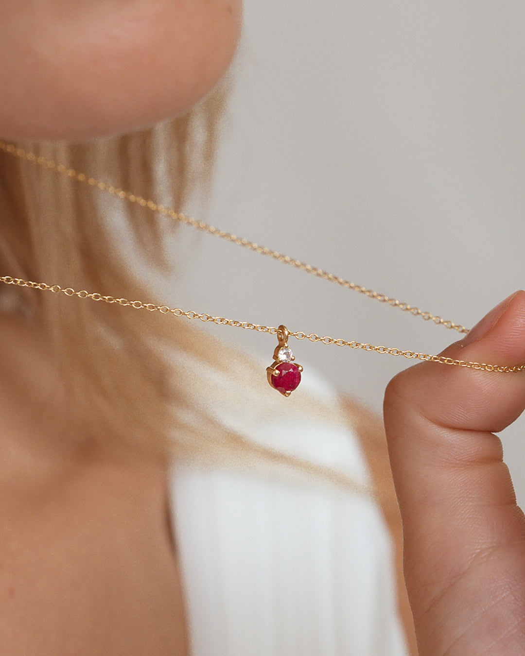 Collar Birthstone Julio - Rubí